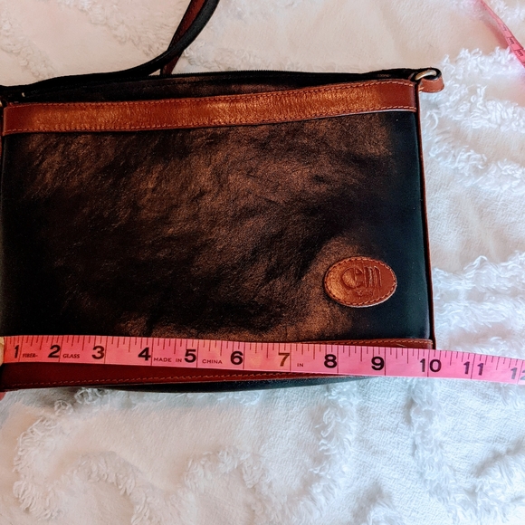 Vintage CM 1966 Genuine Italian Leather Adjustable Crossbody Bag - Picture 9 of 10